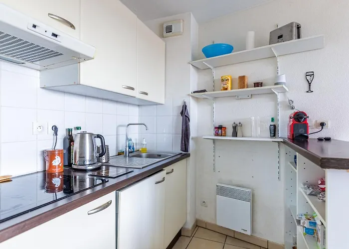 Guestready - Quiet In Talence, Sleeps 6 *